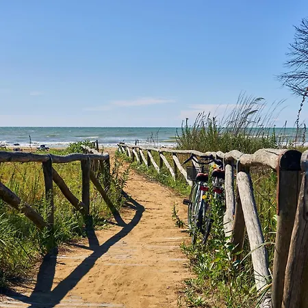 Stunning With Private Garden - Beahost Bibione